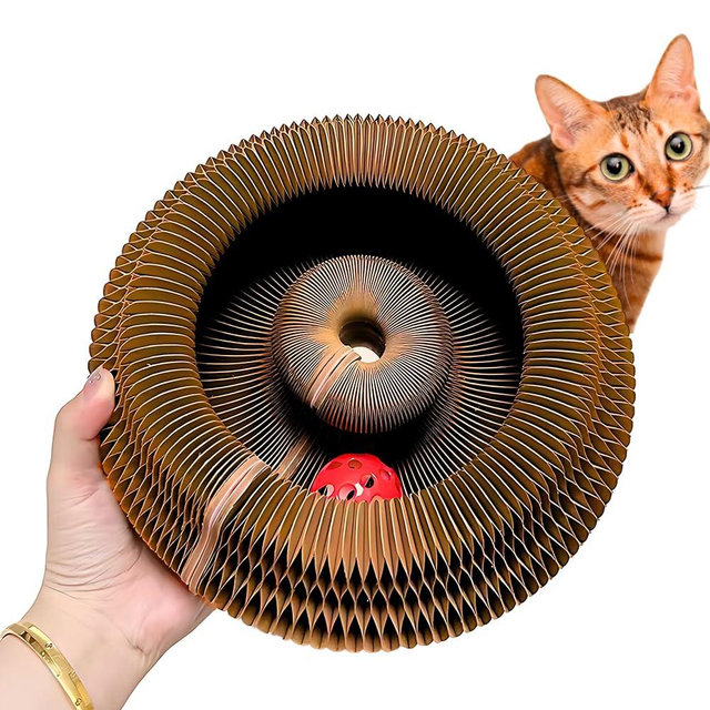 Kitty Kurlz - Kitty Kurlz Magnetic Toy & Reversible Cardboard Scratcher - Collapsible Ball Track with Bell - Durable Eco-Friendly Ring for Play, Chase & Scratch