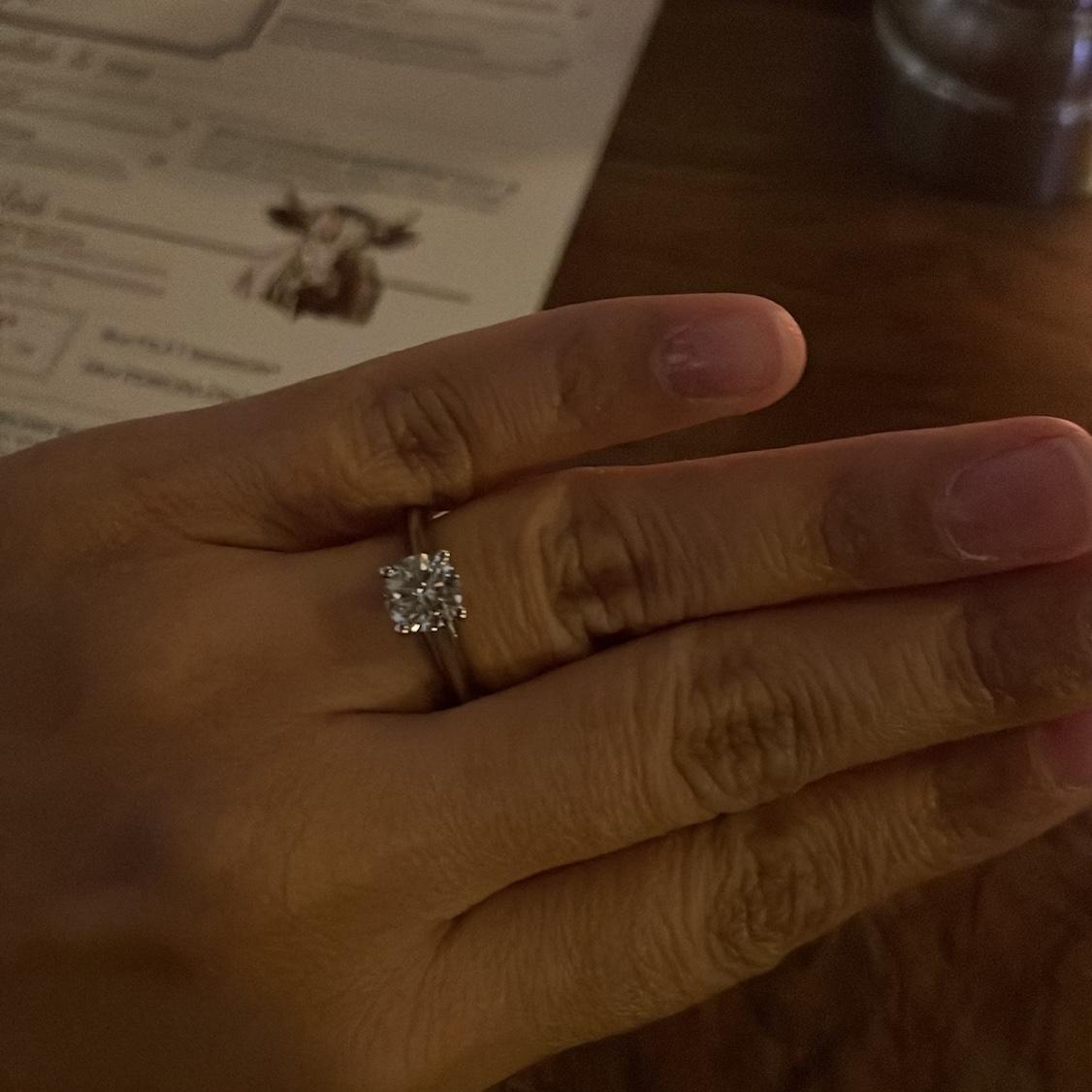 🫶🏻💍