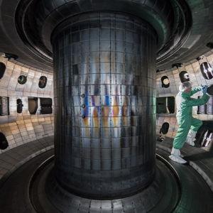 A small nuclear fusion reactor