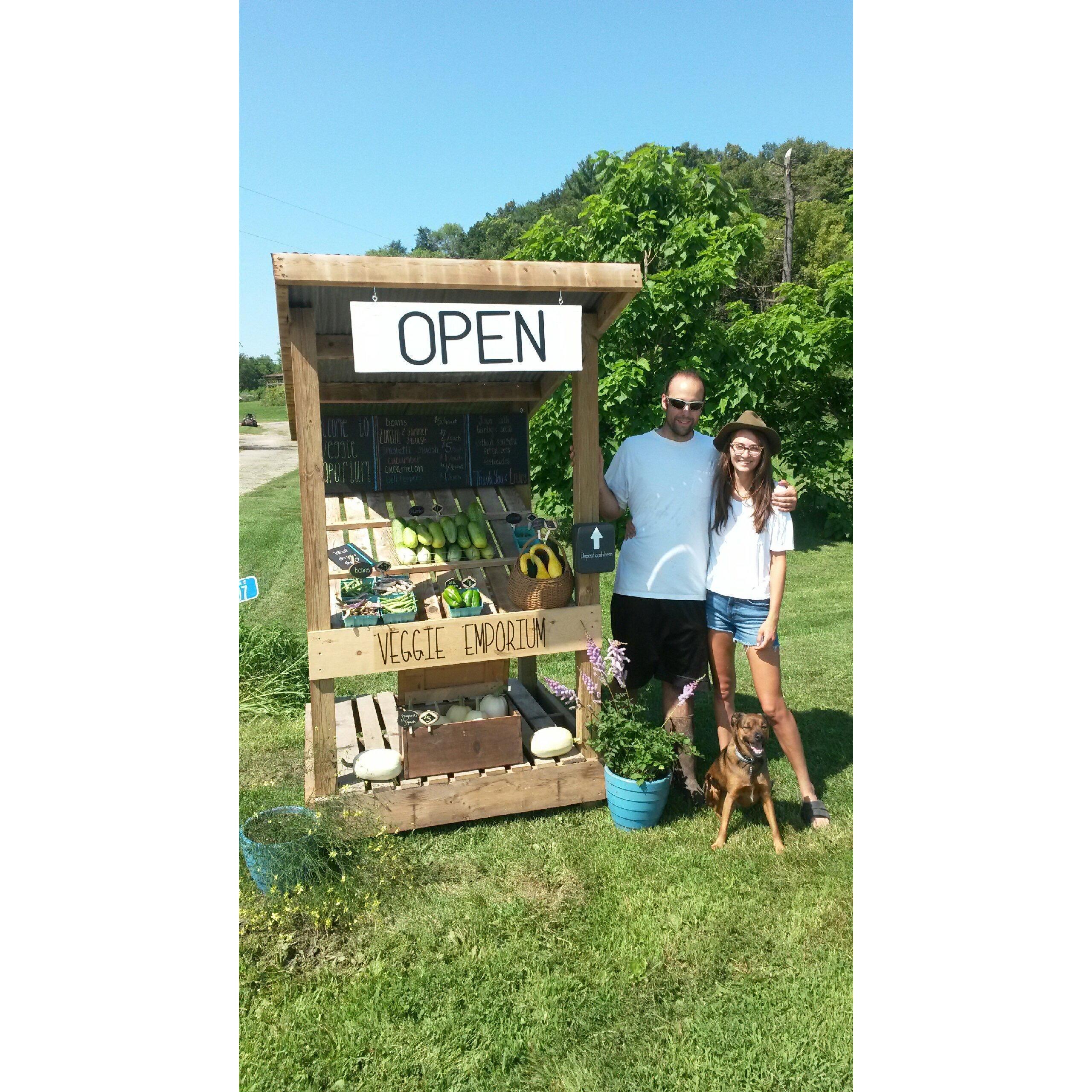 Jacque & Dan decided in 2019 to build a farm stand with help of their friend Evan. Today, Veggie Emporium provides local, nutrient rich, sustainably produced produce to anyone driving past their farm.
