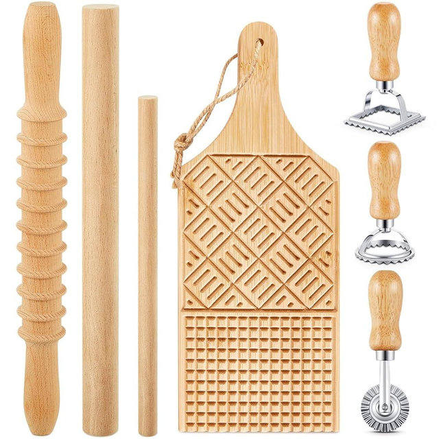 Tioncy 7 Pcs Pasta Making Tools Set Include 1 Gnocchi Board Wood 1 Wooden Cutter 1 Rolling Pin 1 Wood Roller 3 Ravioli Stamp Maker Cutter for Homemade Maker Kitchen Gift Idea(Plaid and Stripe Style)