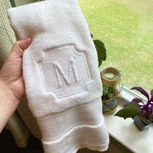Monogram Embroidered Hand Towel Egyptian Cotton | Embroidered Towel | Embroidered Wash Towel Set - Etsy