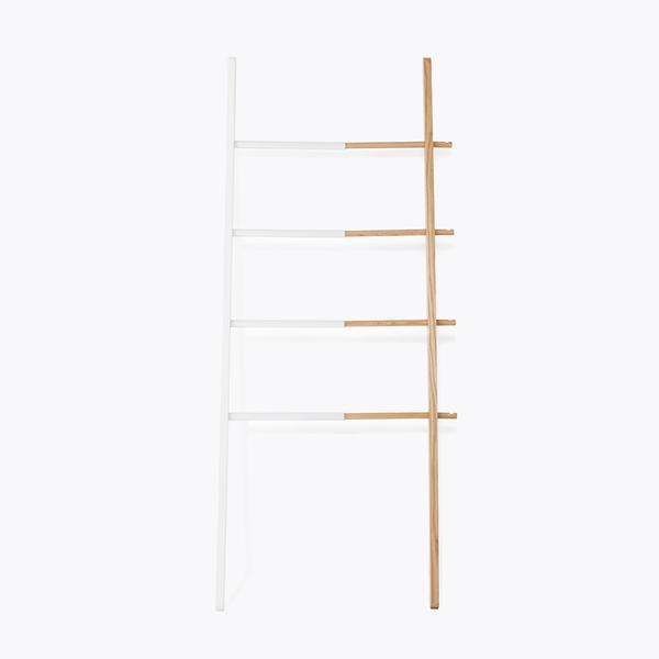 Umbra Hub Ladder in White