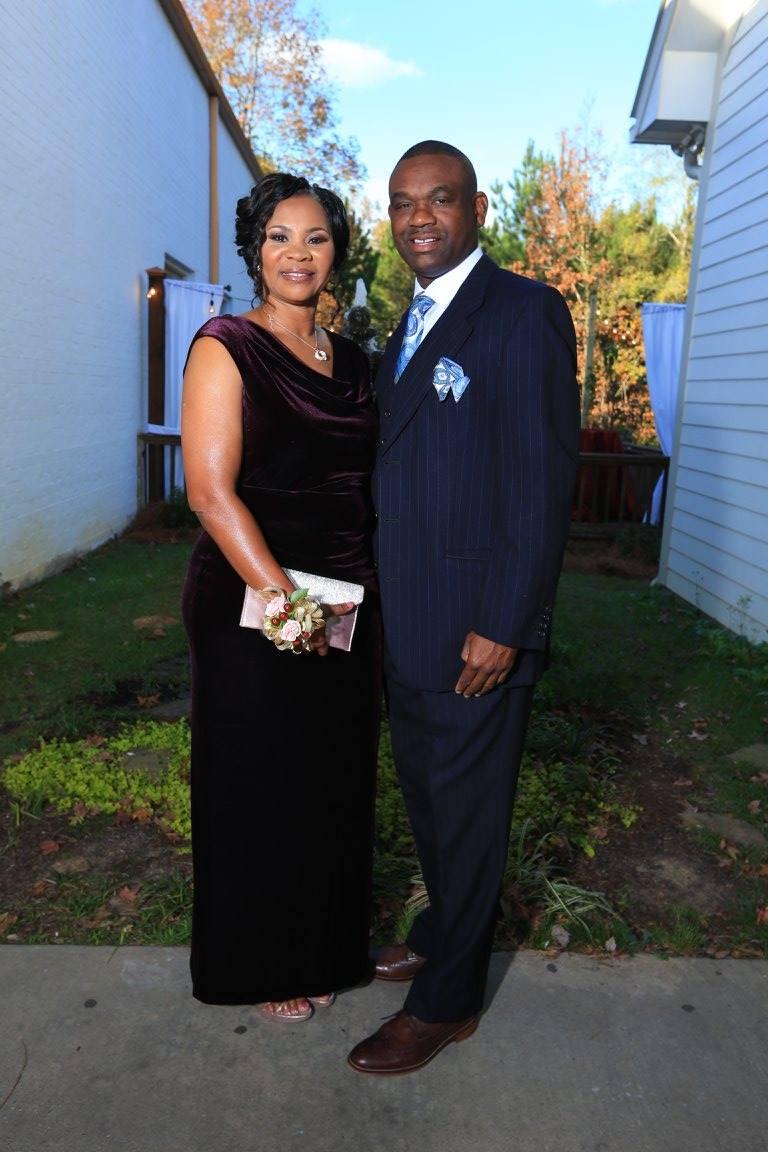 The Wedding Website of Loria Gardner and Dwight Barfield