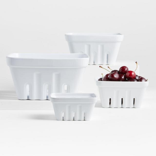 White Berry Box Colanders, Set of 4