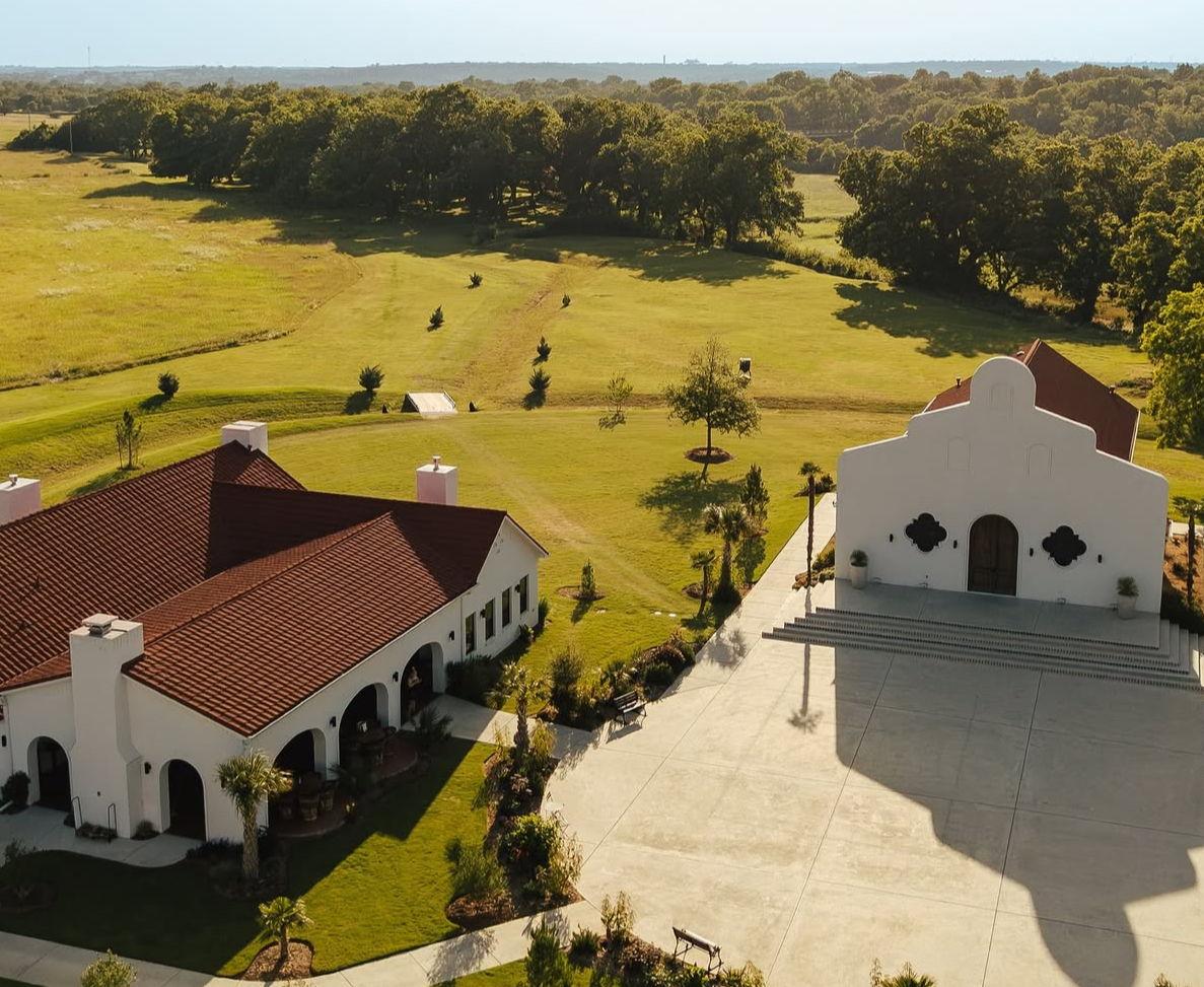 The Wedding Website of Santiago Cossio and Charity Haren