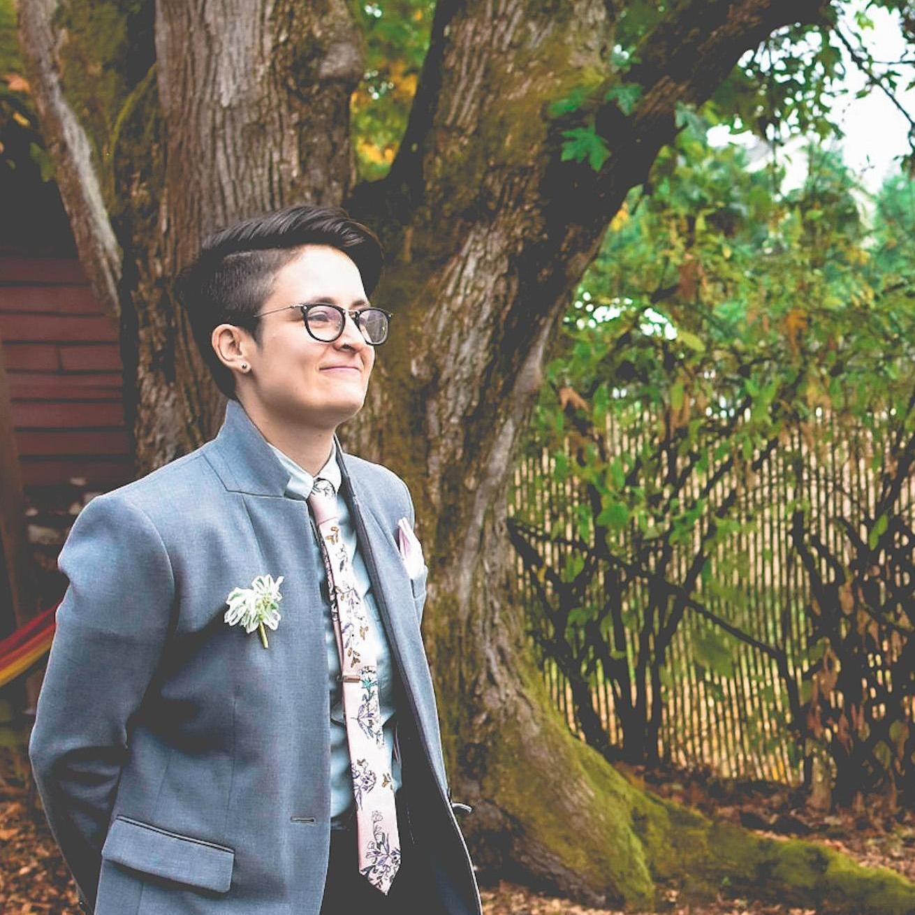 Robin walking down the aisle to Katie (with style).