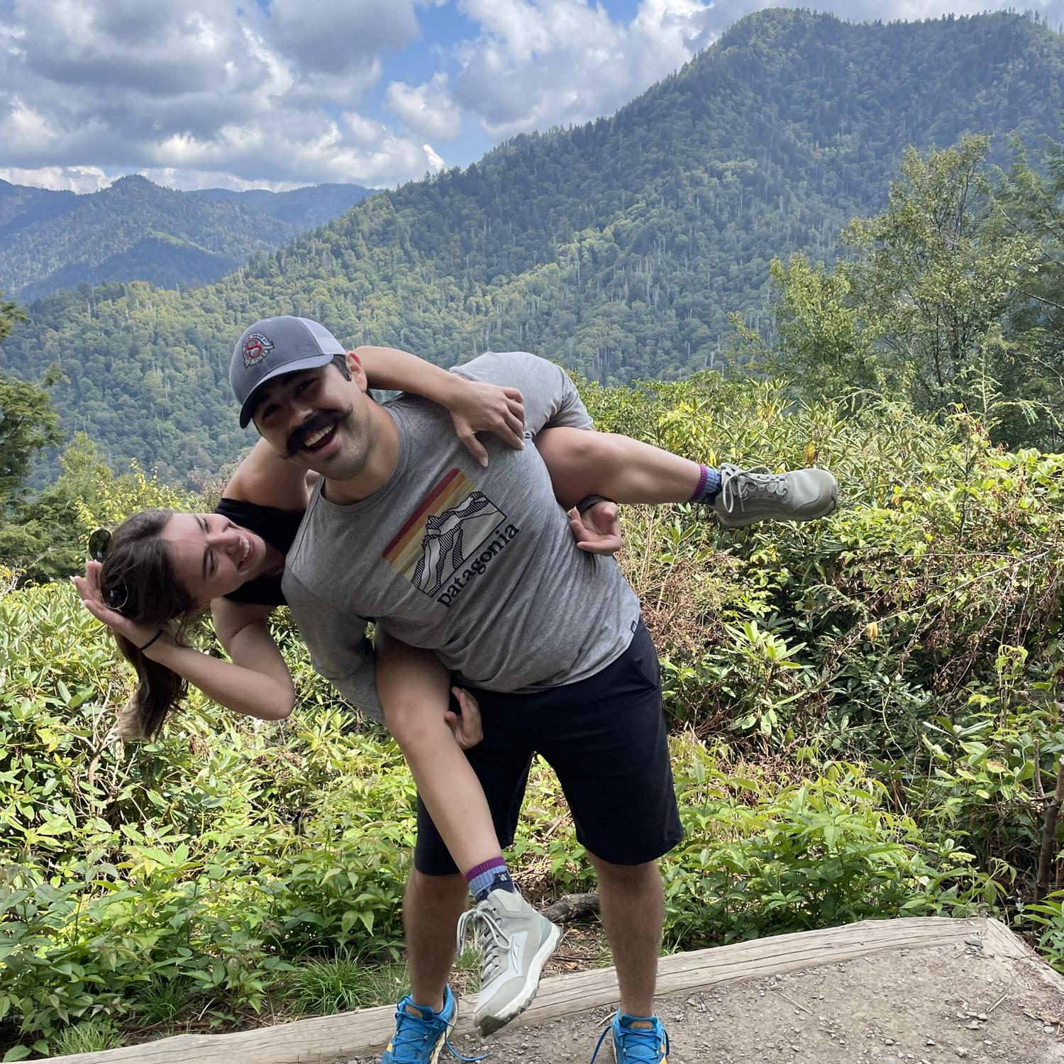 September 17, 2022
Great Smoky Mountains National Park - Chimney Tops