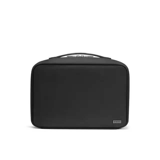 The Hanging Toiletry Bag