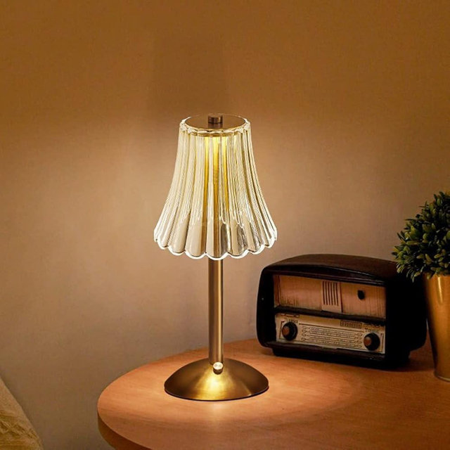 FIALAME Crystal Table Lamp, Dimmable 3 Colors Vintage Diamond Crystal Lamp, Rechargeable Touch Lamp Small Lamp, Gold Bedside Lamp Nightstand Lamp for Bedroom Living Room Bar Restaurant