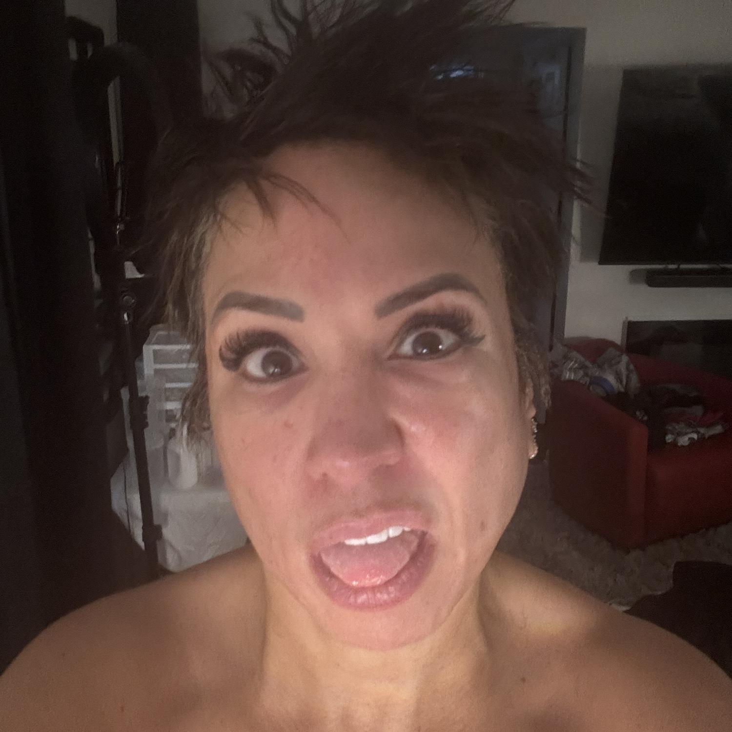 Lisa can be silly too!