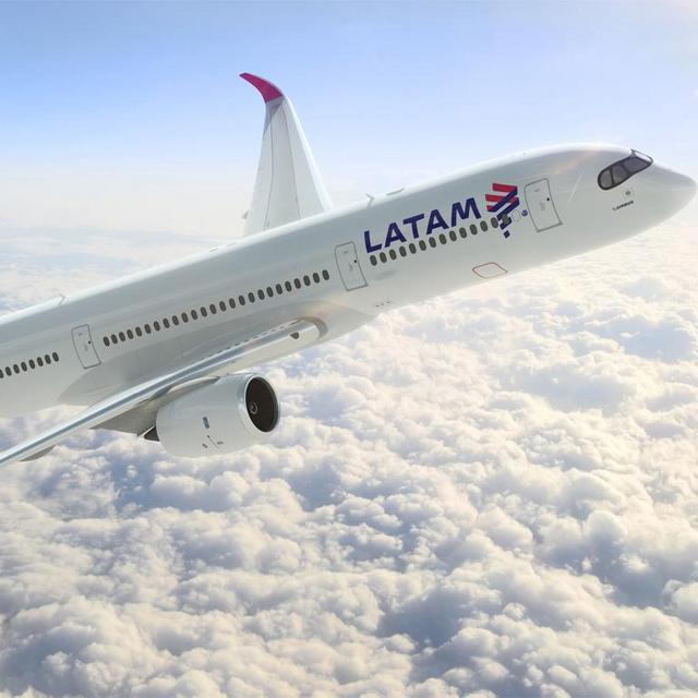 Flight from Lima to Galapagos