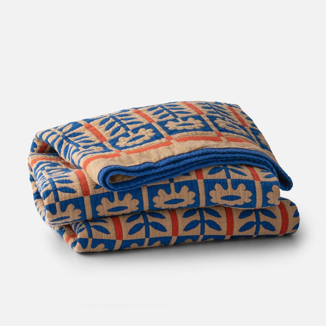 Stillwater Floral Quilt - Colbalt