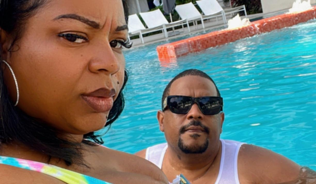 The Wedding Website of Alicia Lawrence and Carlton Earle