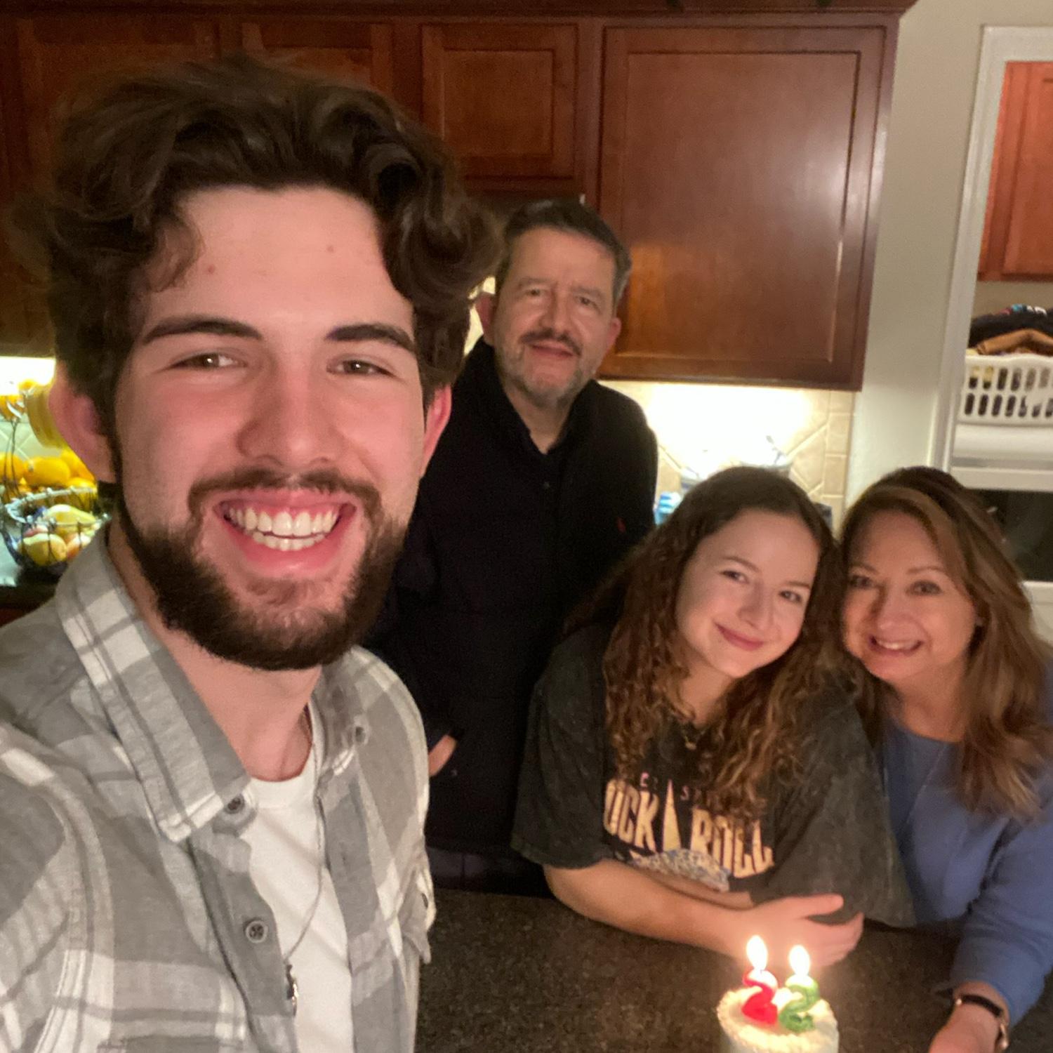 feliz cumpleaños a mí & goodbye childhood home :,)