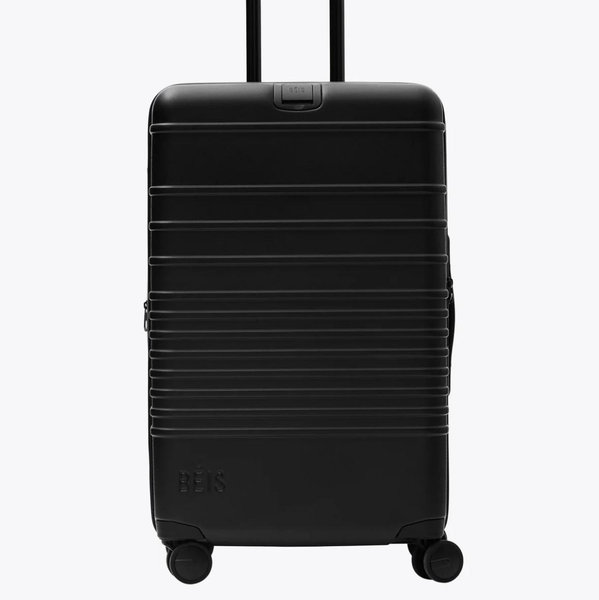 BÉIS 'The Medium Check-In Roller' in Black - Black 26 inch Medium Rolling Luggage & Checked Suitcase