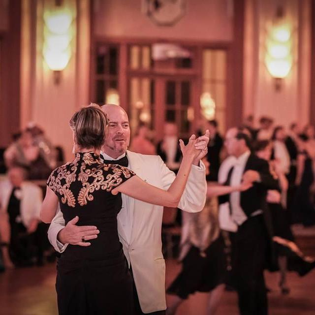 Catalina Avalon Ball 2016 Photo: J. Christopher Launi