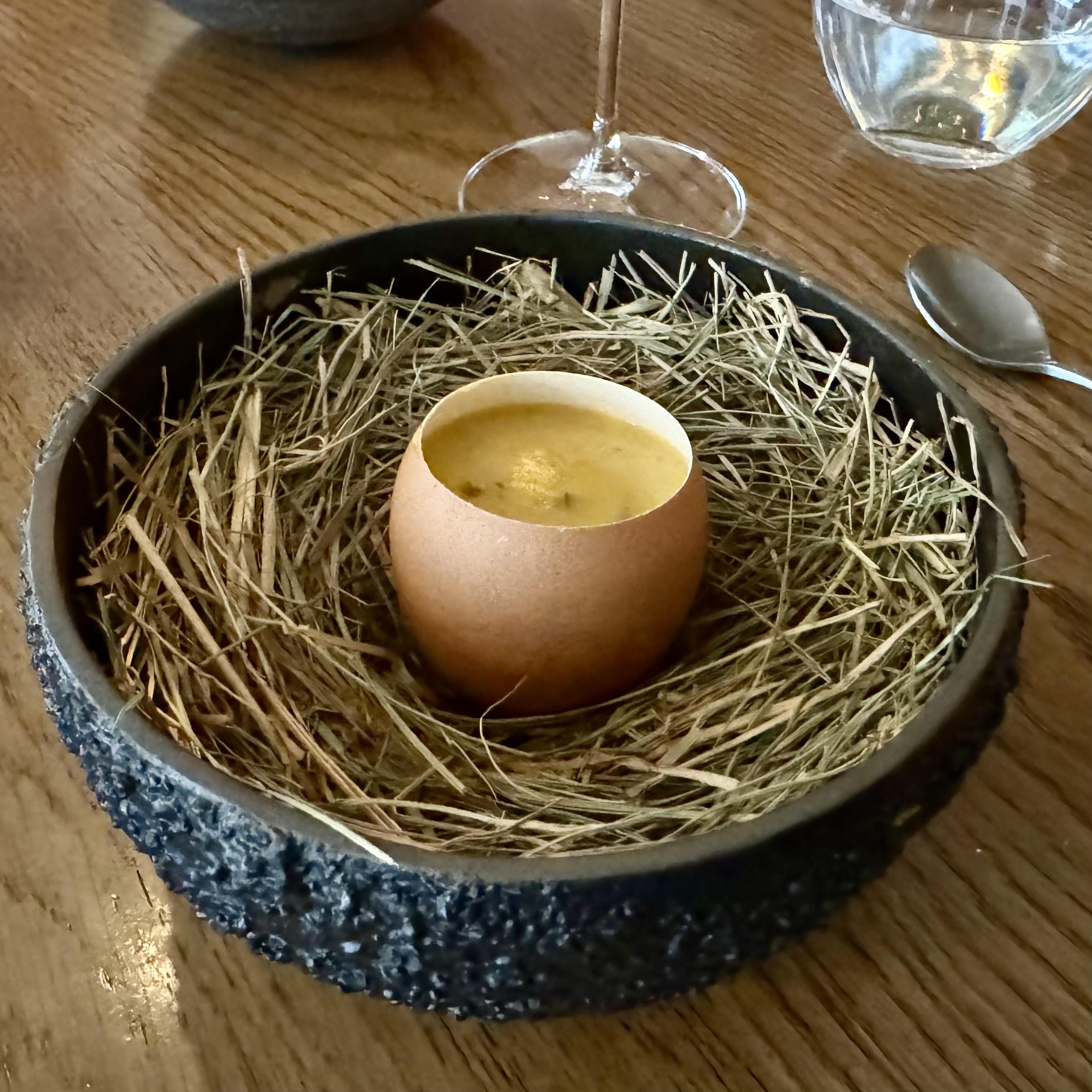 Diego loves Steven so much that he agreed to try this dish at Hide in London. In addition to it being a runny egg, it was also smoked (two of Diego's worst nightmares). He... liked it!