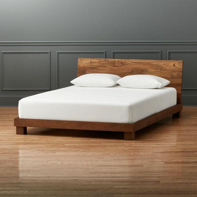Dondra Teak Queen Bed