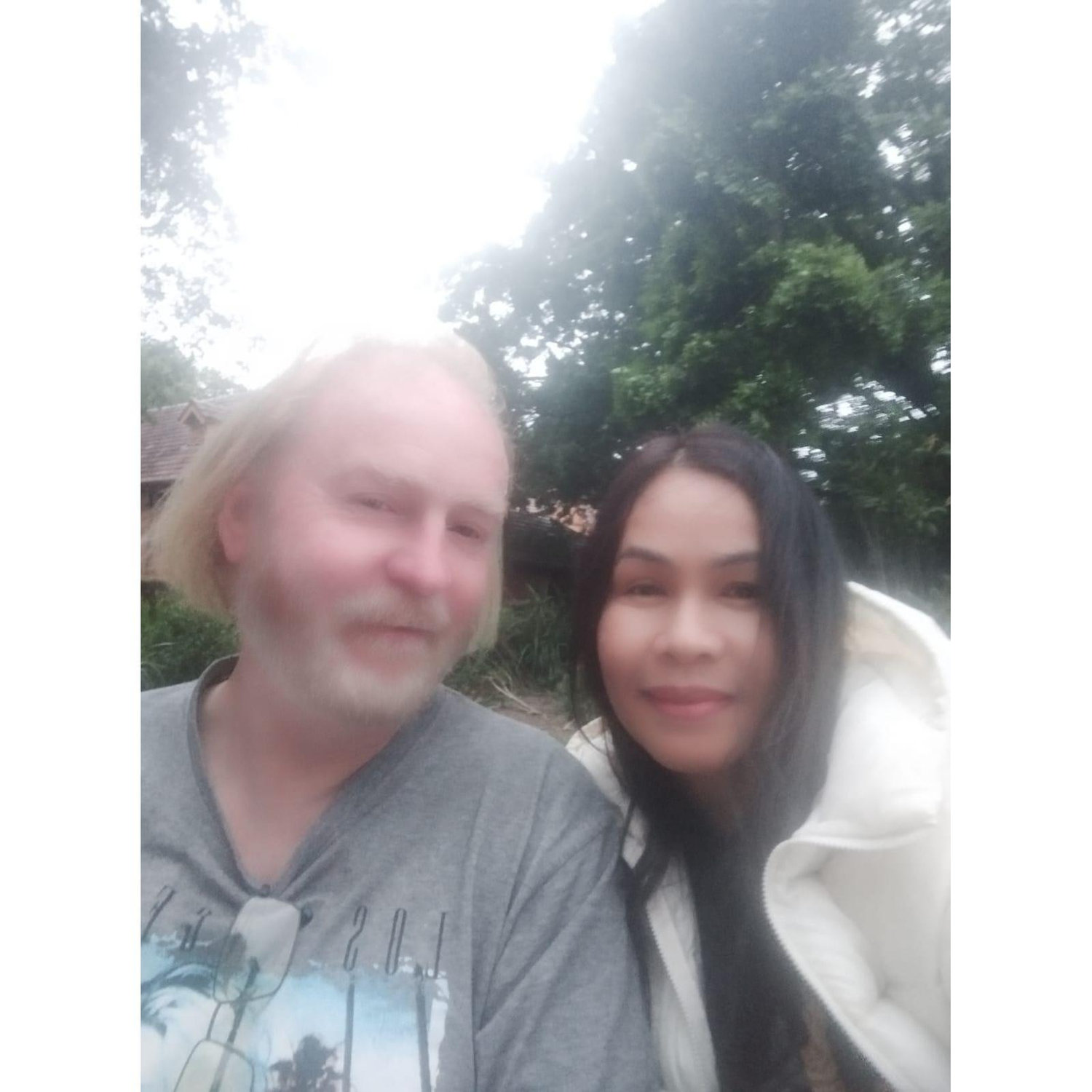 Here’s another one of us smiling this time. ☺