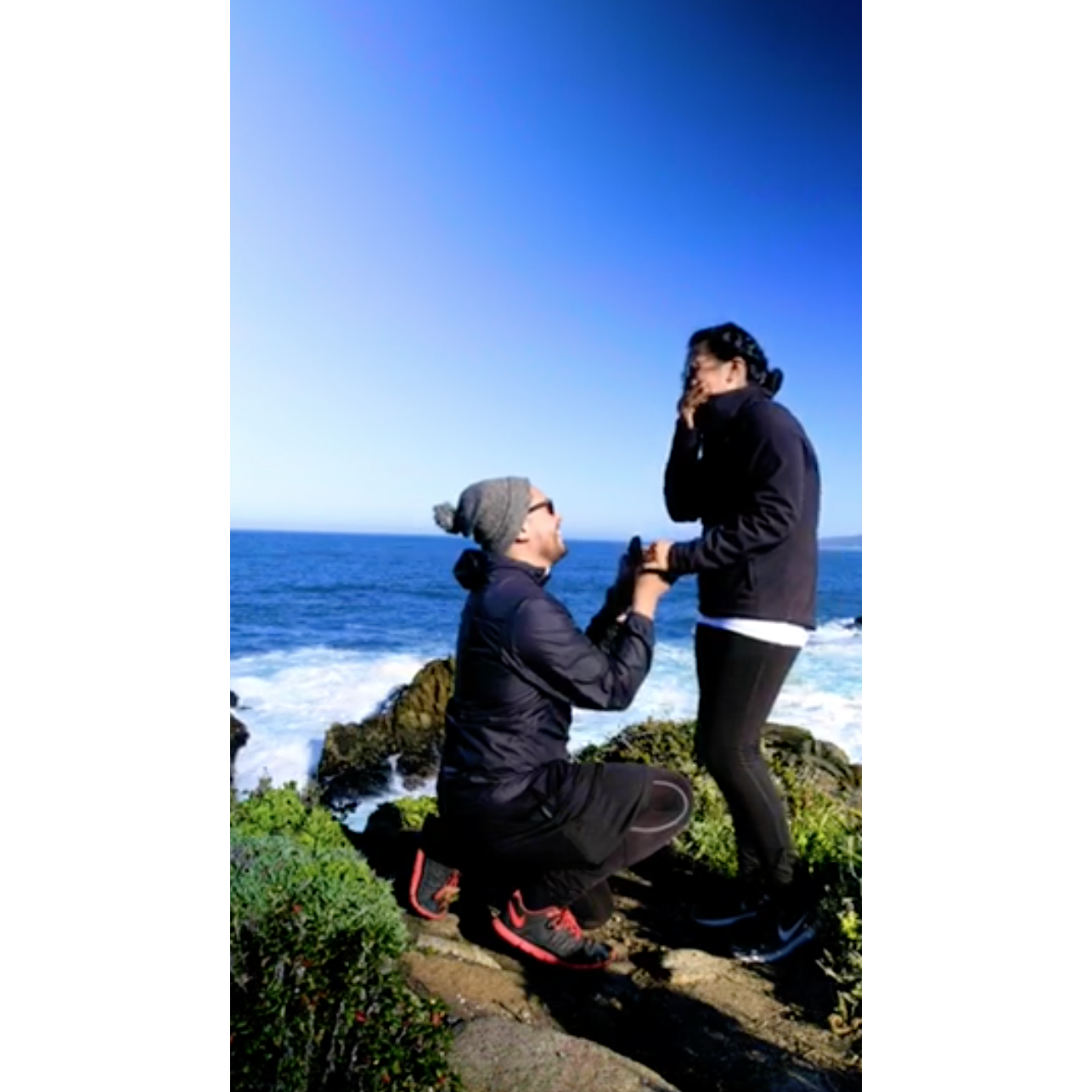 Here is the start of our adventure together; Point Lobos State Natural Reserve.
Aquí está el comienzo de nuestra aventura juntos; Reserva Natural del Estado de Point Lobos.
