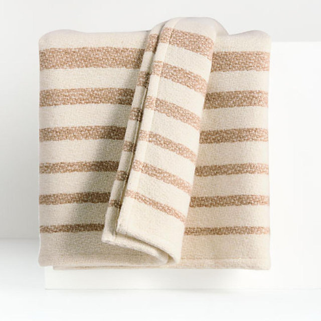 Bungalow 70"x55" Arctic Ivory Throw Blanket