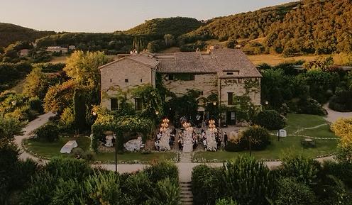 The Wedding Website of Georgina Richards and Adrian Isache