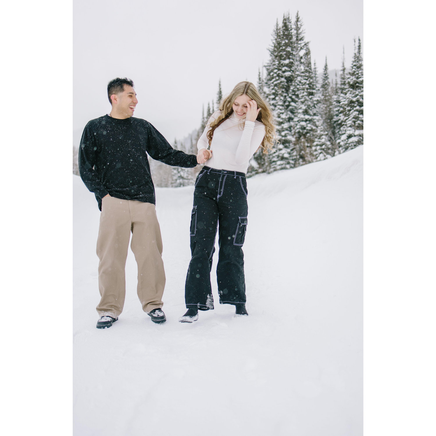 Kevin was trying to get me to laugh for the photos and told me one of our inside jokes. Photos by: https://www.alyciarosephoto.com/