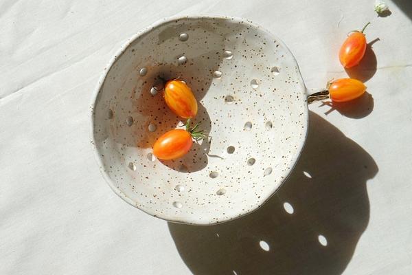 Berry Colander