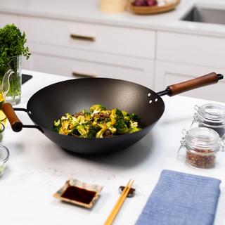 Classic Series Carbon Steel Preseasoned Wok