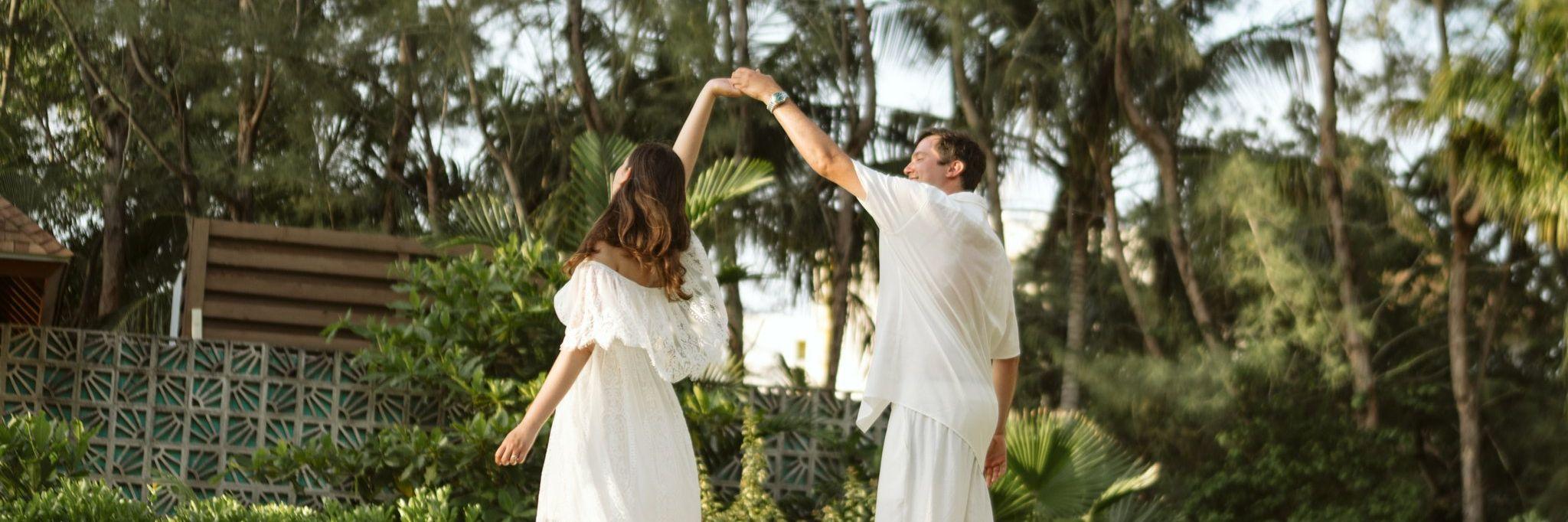The Wedding Website of Sarah Spangler and Stuart Strange
