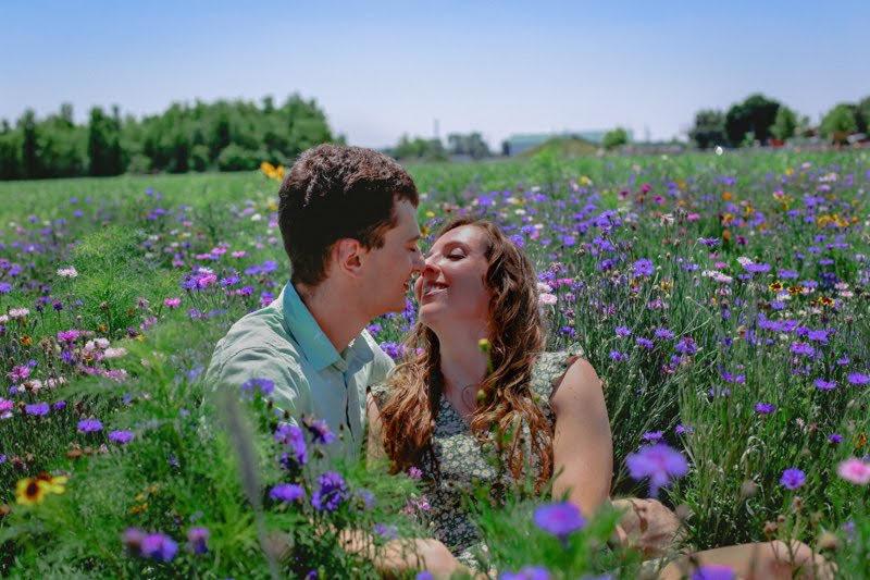 The Wedding Website of Ashleigh Apel and Joshua Klein