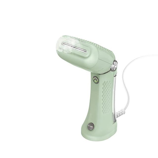 Conair Handheld Travel Garment Steamer with Dual Voltage for Worldwide Use, ExtremeSteam 1200W Garment Steamer