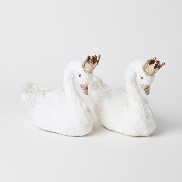 Olivia Swans (Pair)