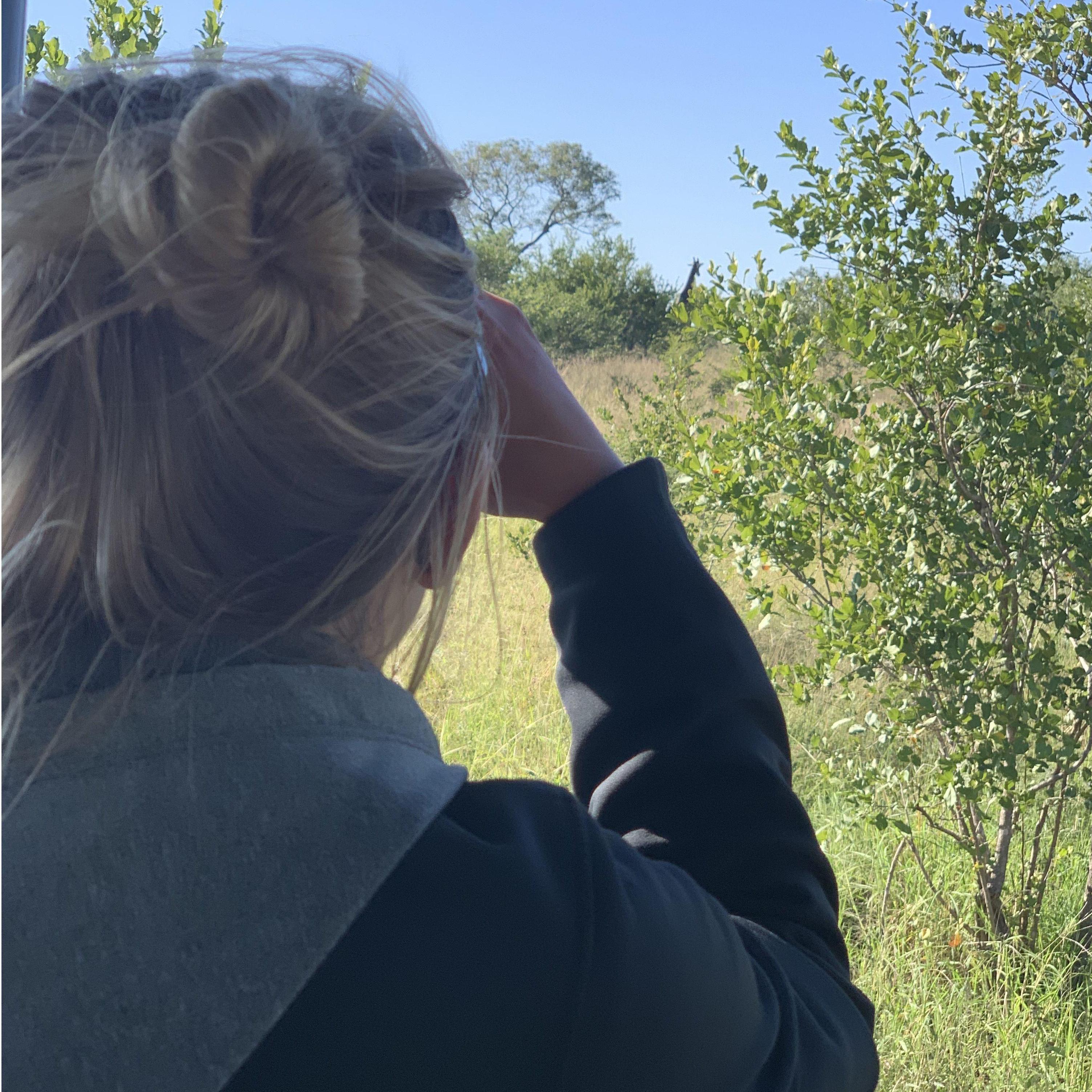 Aly spotted lots of animals, like this giraffe in the distance.
Kevin mostly spotted the back of Aly's head.