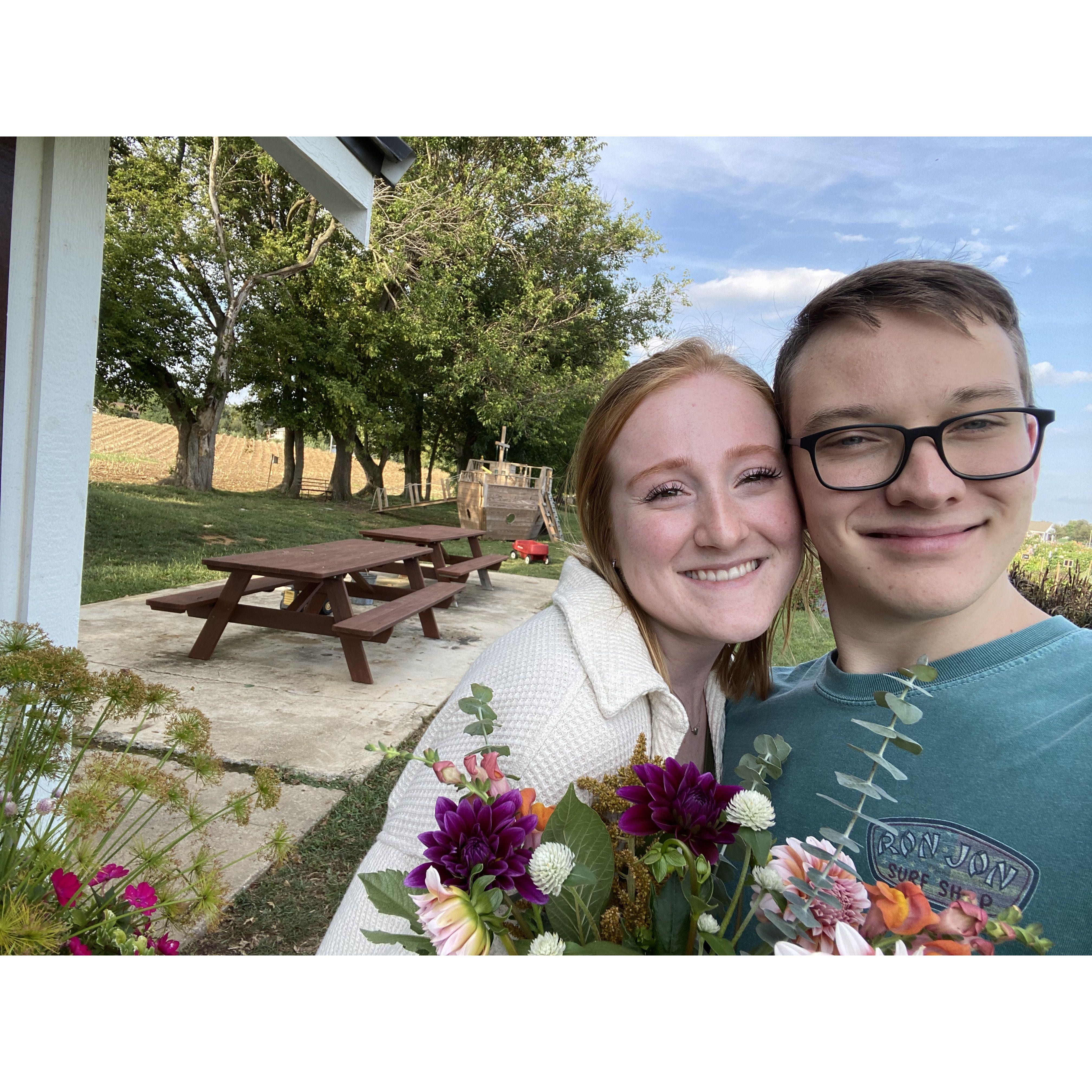 Flower picking at Royal Oaks Farm!