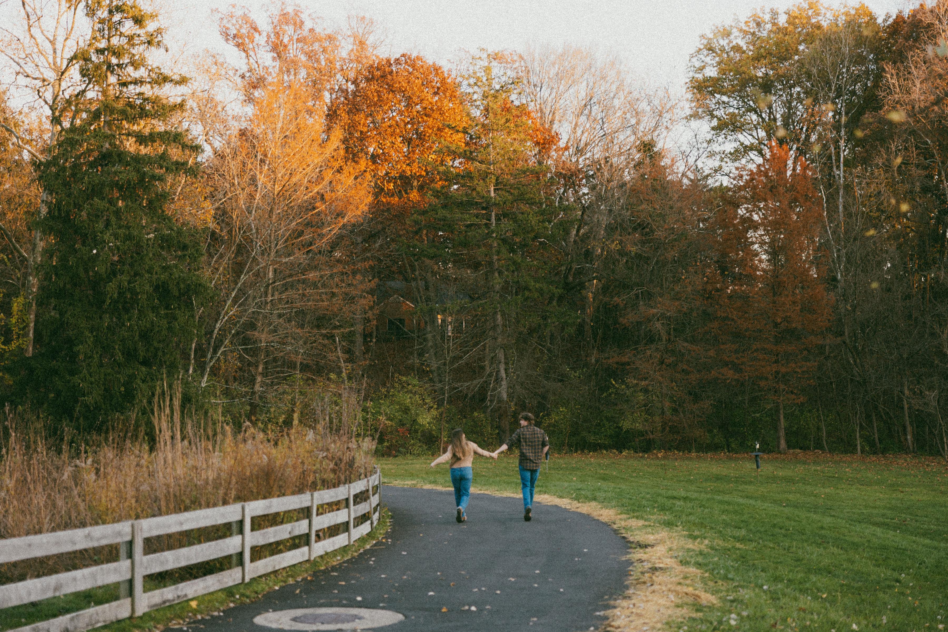 f5663447-0bcd-4e14-b6e8-4c3b709884f1