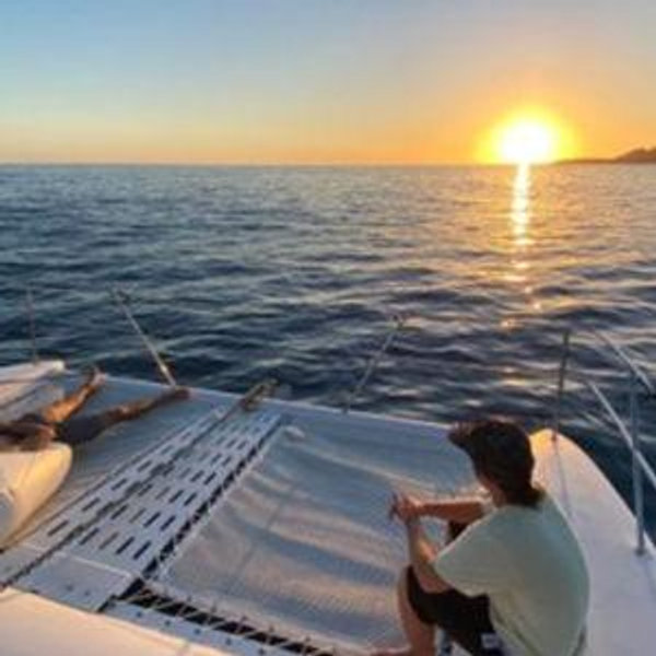 Honeymoon Experience - Sunset Dinner Cruise