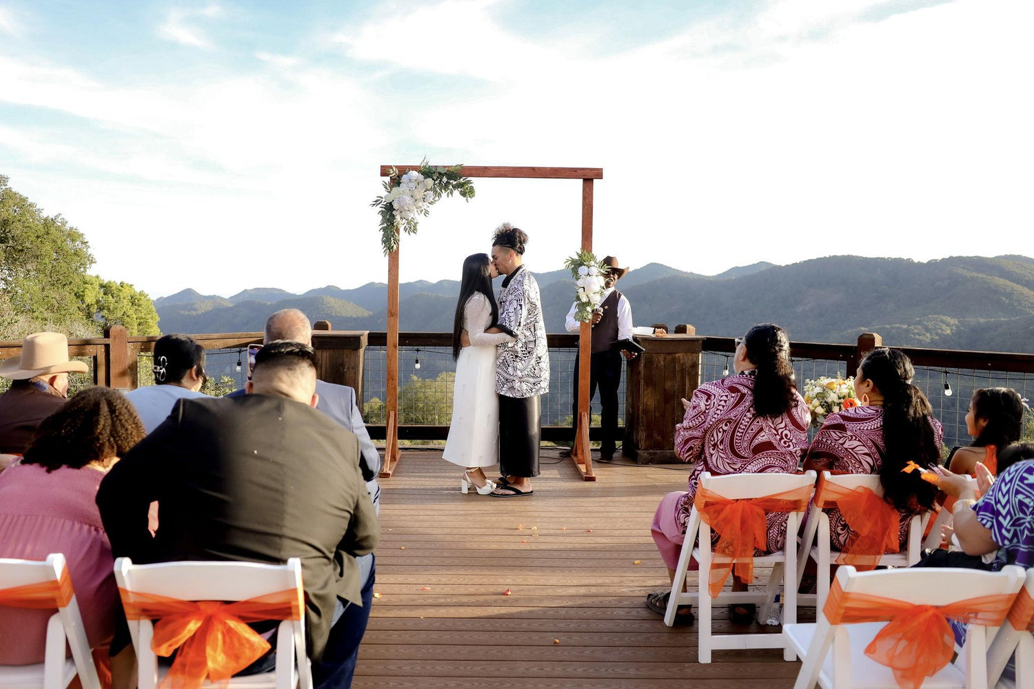 The Wedding Website of Analuisa Reyes and Jahrizon Reyes