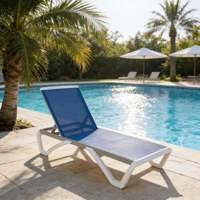 Kozyard Outdoor Chaise Lounge Chair, Full Flat Adjustable Patio Lounger with Aluminum Frame & Resin Legs, Textilene Fabric for Poolside, Backyard & Beach (Blue)