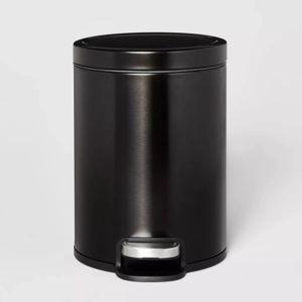 5L Round Step Trash Can Black