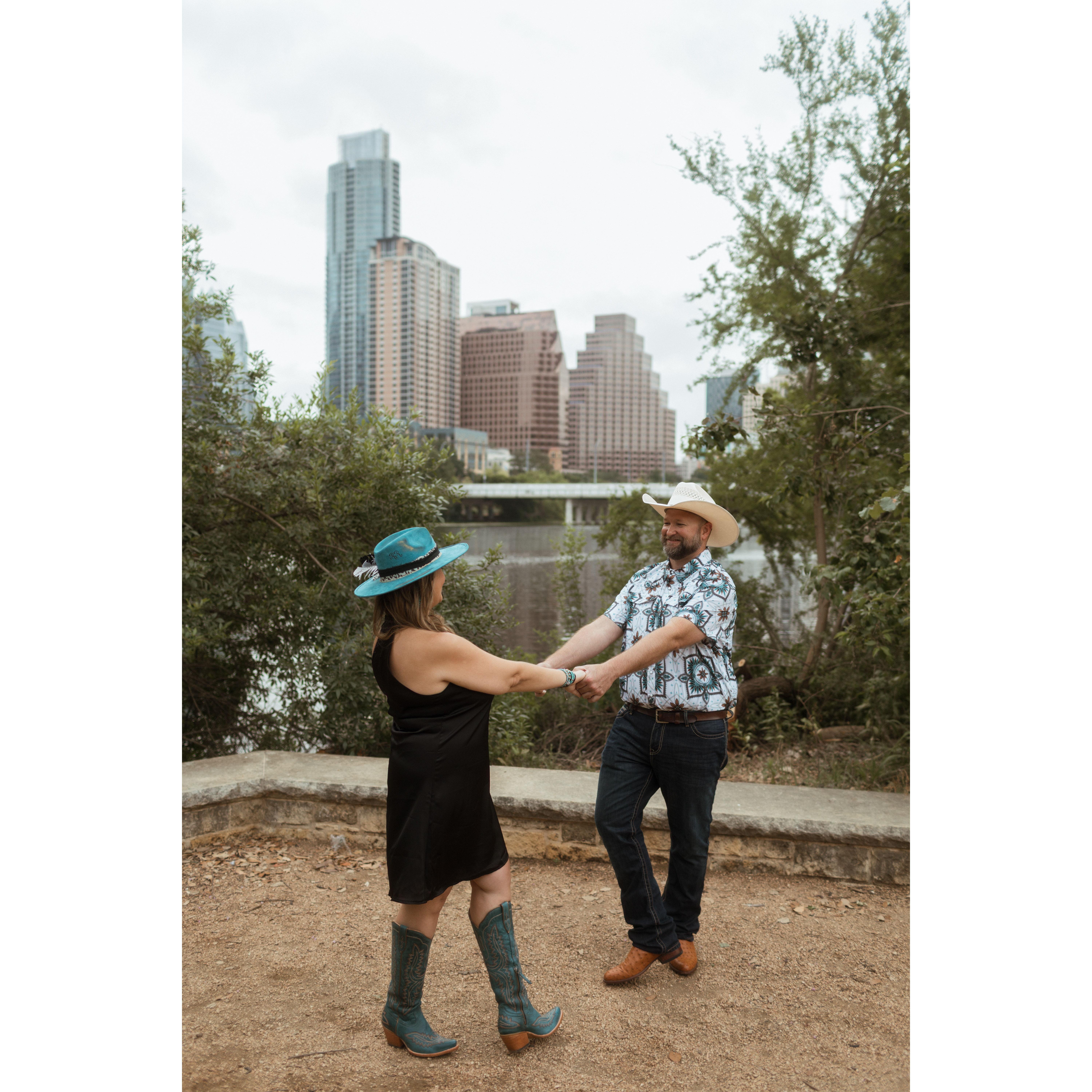 Our Engagement Photo Session at Town Lake in Downtown Austin!