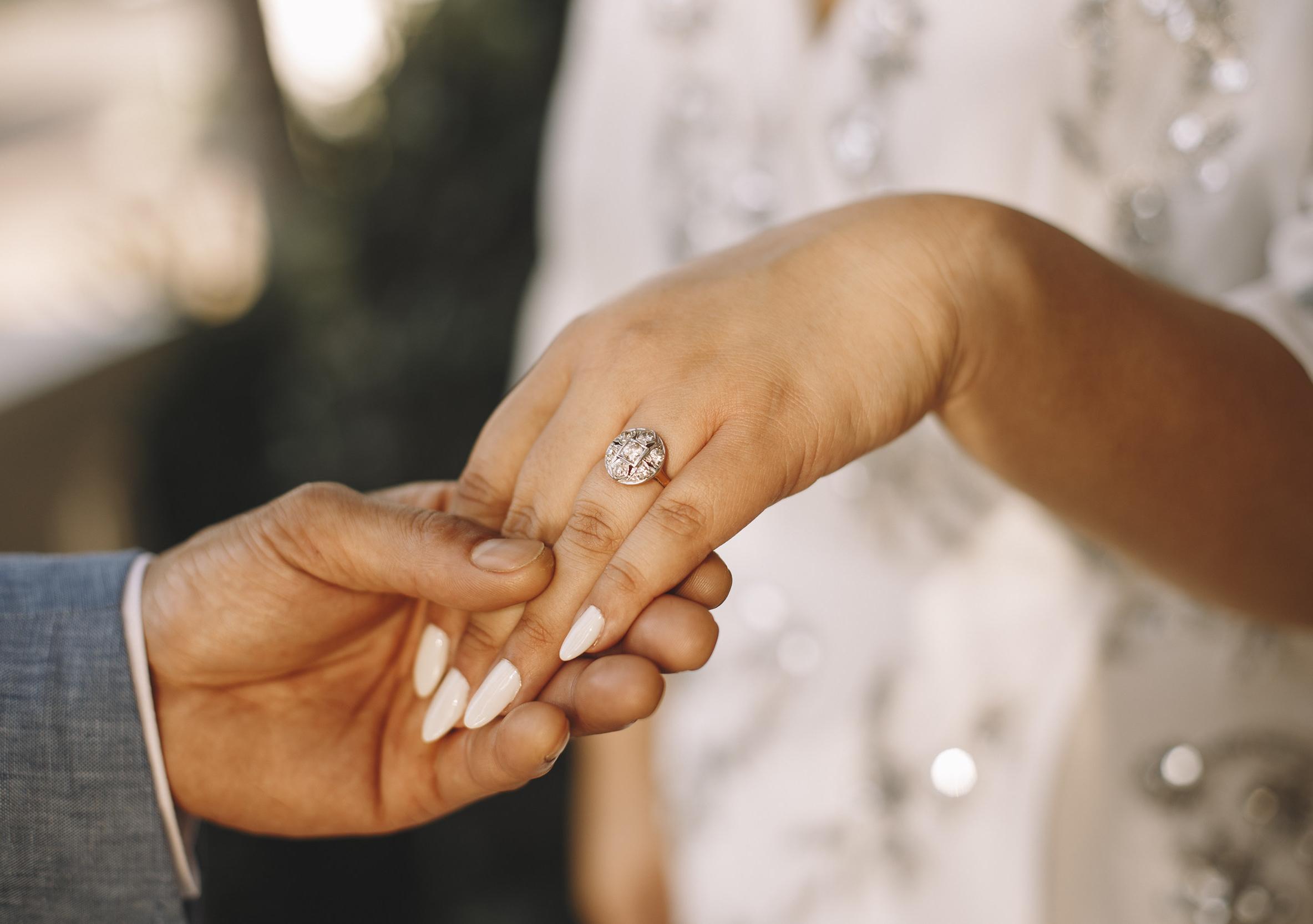 The Wedding Website of Angela De La Cruz and Allan Aguilar
