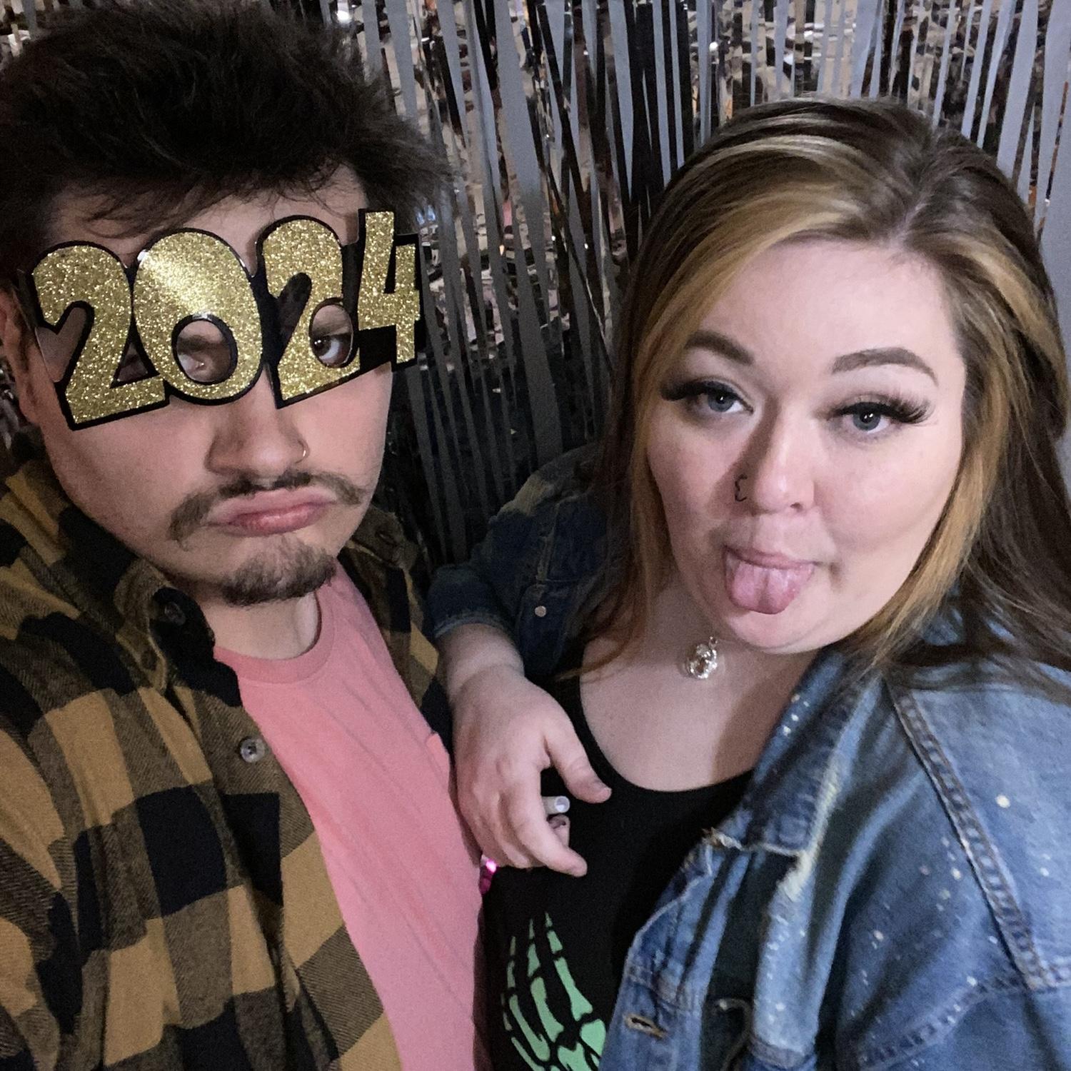 Just a couple of kid’s celebrating another fiscal year completed on this spinning rock hurling through space at 66,600 mph! #HappyNewYear
Year: 2024