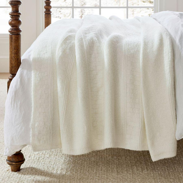 Arden Solid Blanket, White, One Size