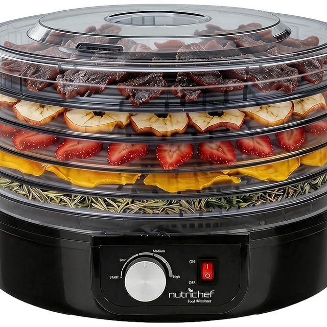 Nutrichef Electric Countertop Food Dehydrator | Professional Multi-Tier Food Preserver | Dehydrate Fish, Beef Jerky, Meats, Mushrooms, Fruits & Vegetables | 5 Stackable Trays for Easy Cleaning