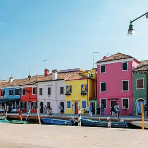 Lagoon Cruise to Burano with Food and Drinks