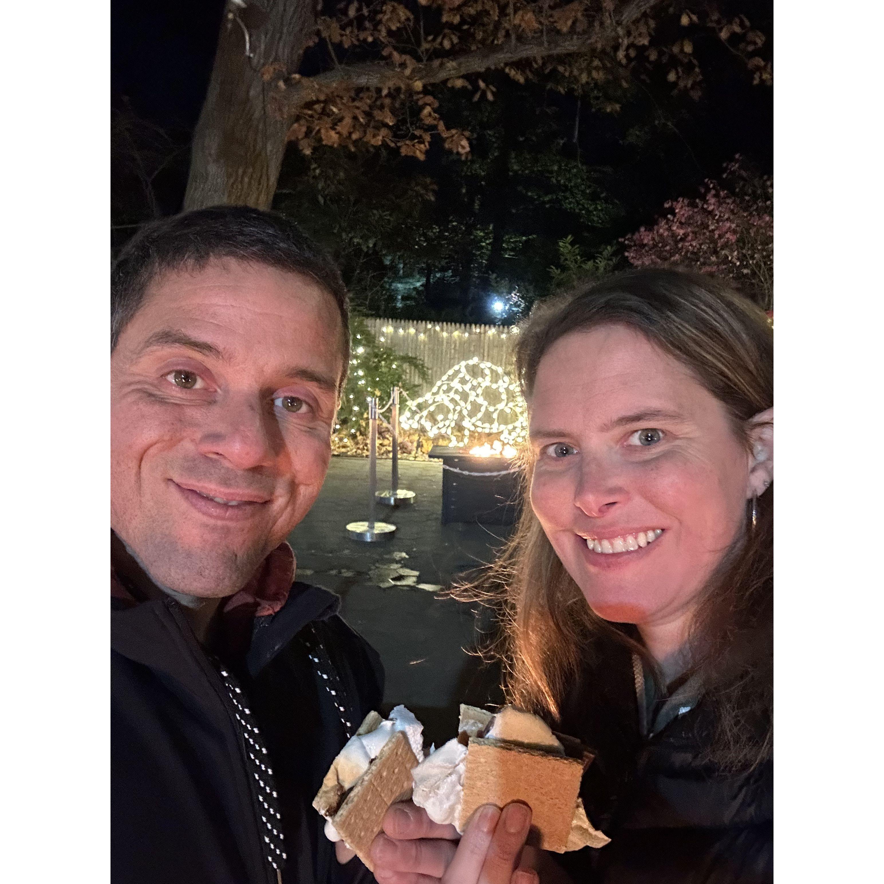 Bronx Zoo Lights and smores!
Bronx, NY
