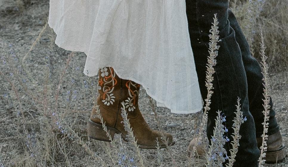 The Wedding Website of Ashley Barajas and Xavier Vera