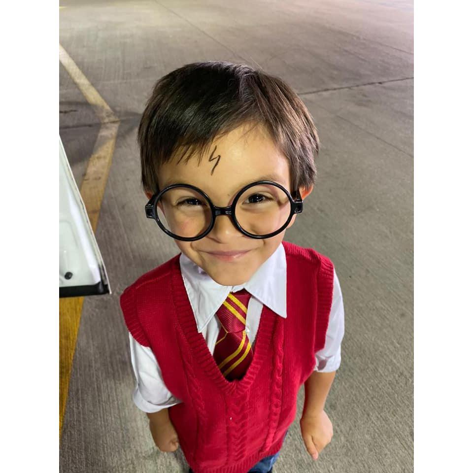 Harry Potter or Zander Maximus?